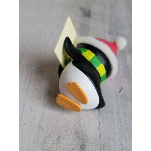 Hallmark sign of the times 2009 penguin ornament Xmas - Picture 6 of 6